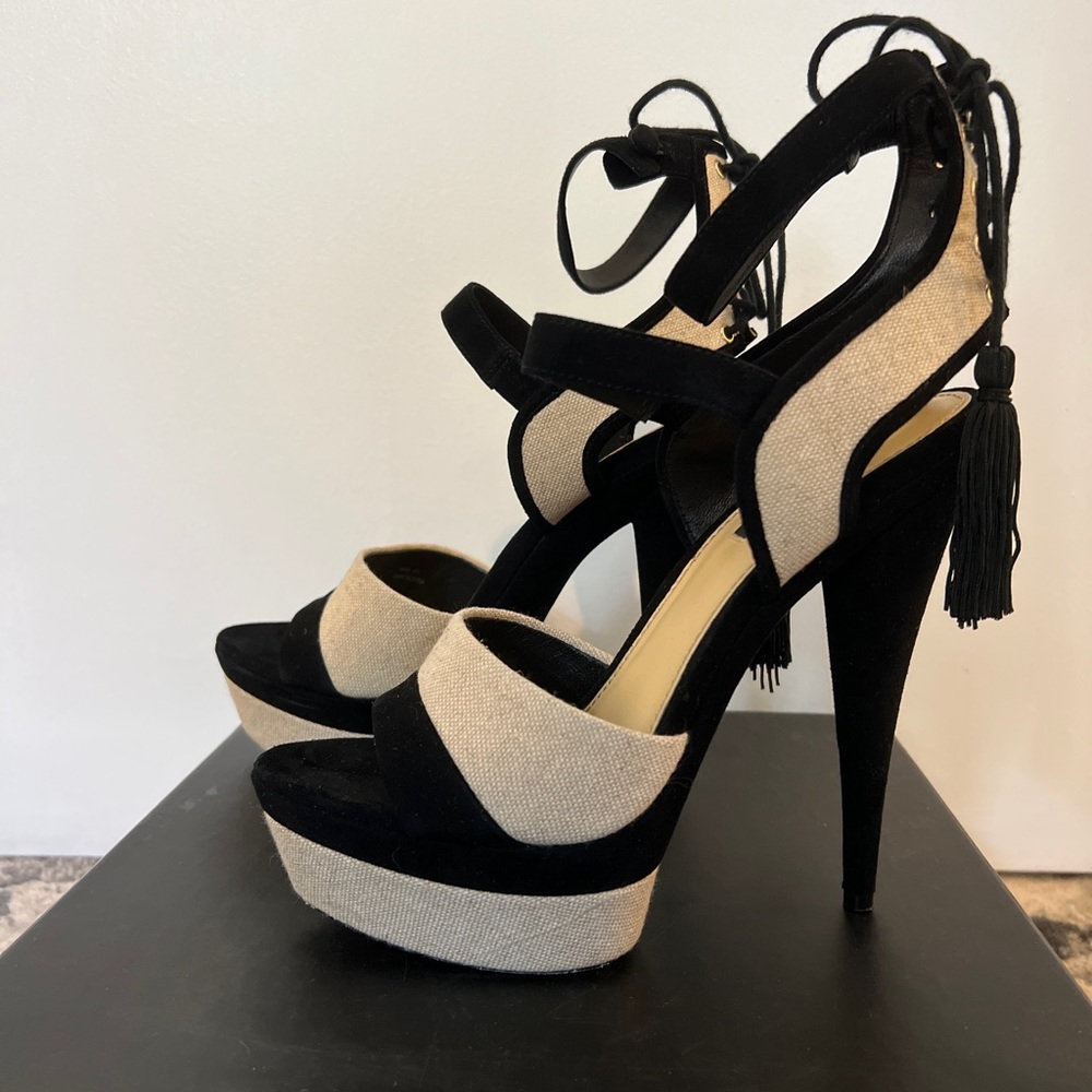 Black shade and linen Rachel Zoe Platform
